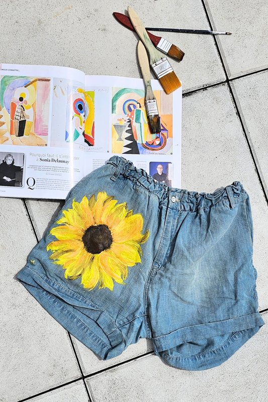 Short "Sunflower"
